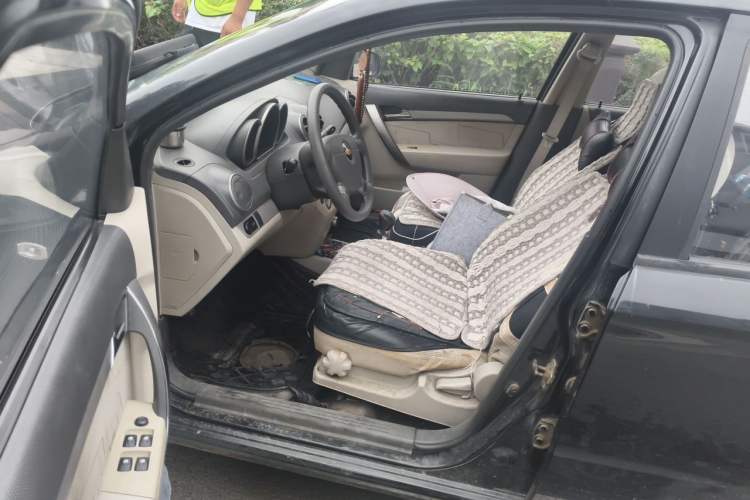 Used Chevrolet Lova 2010 1.4 MT Fengdu Version Driver Seat