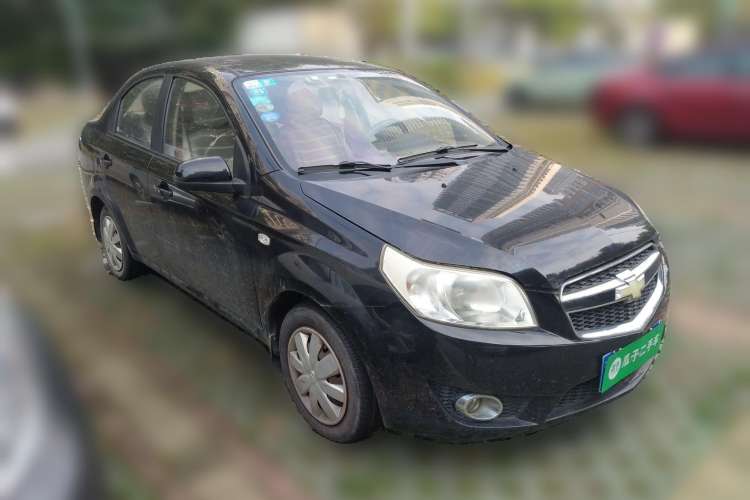 Used Chevrolet Lova 2010 1.4 MT Fengdu Version Front Right 45 Deg