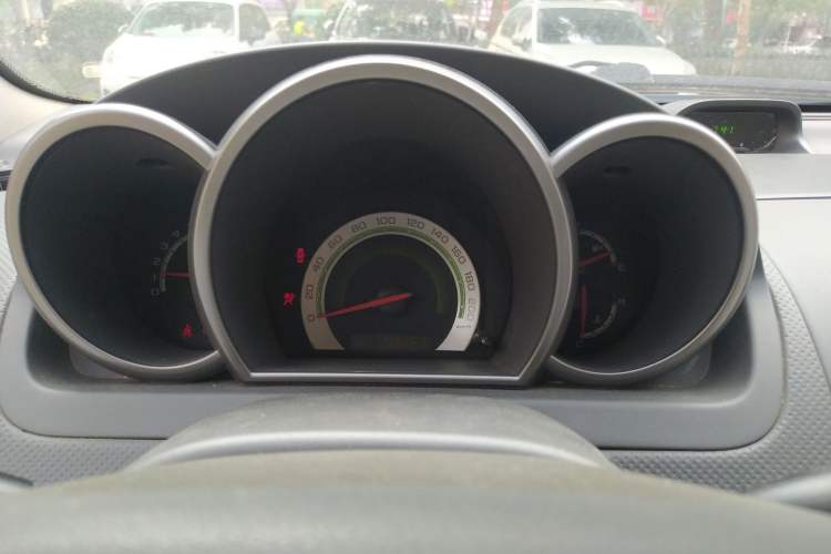 Used Chevrolet Lova 2010 1.4 MT Fengdu Version Instrument Cluster