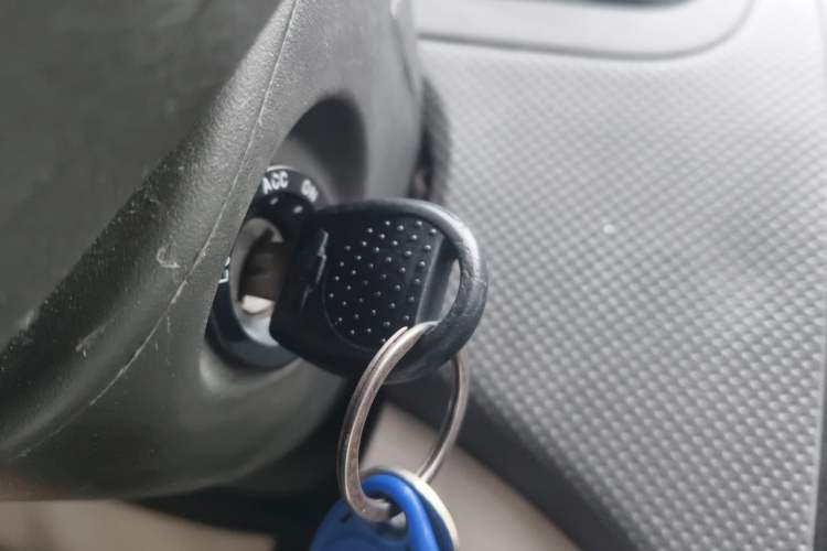 Used Chevrolet Lova 2010 1.4 MT Fengdu Version Vehicle Key