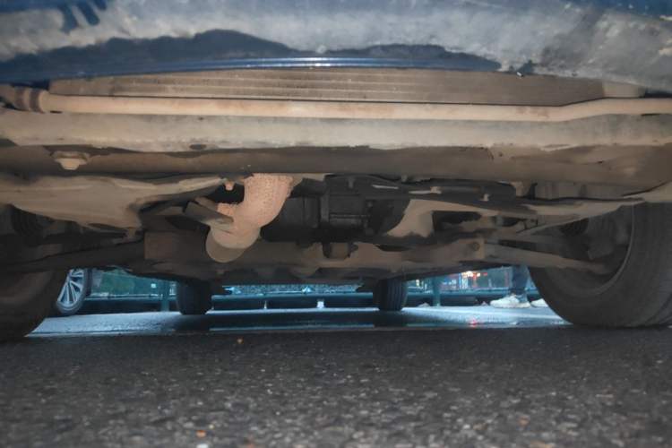 Used Chevrolet Lova 2010 1.4 MT Fengdu Version Chassis Front