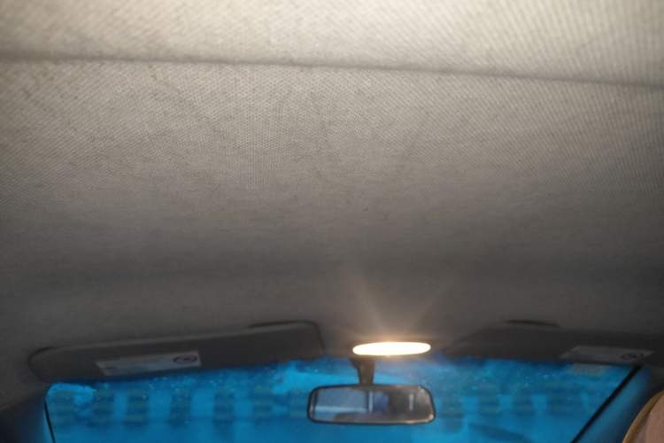 Used Chevrolet Lova 2010 1.4 MT Fengdu Version Headliner