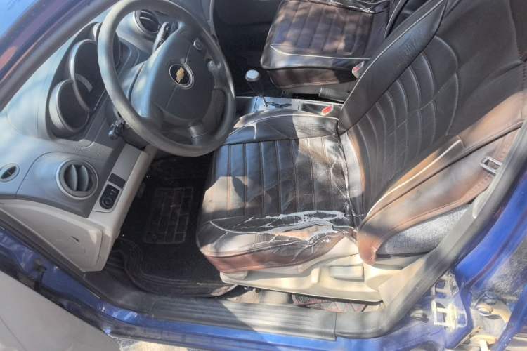 Used Chevrolet Lova 2010 1.4 AT Fashion Edition Left Front Seat