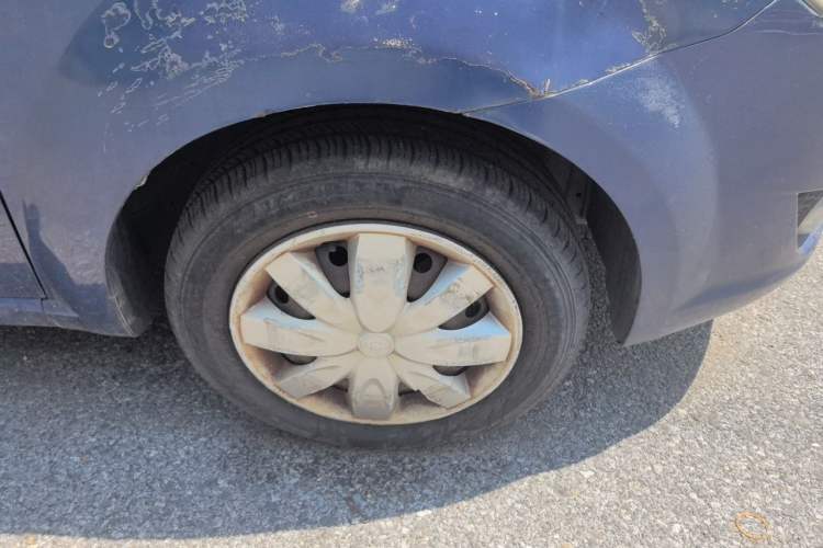 Used Chevrolet Lova 2010 1.4 AT Fashion Edition Right Front Wheel Hub