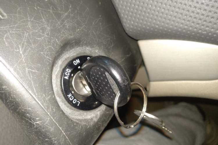 Used Chevrolet Lova 2010 1.4 MT Fengdu Version Vehicle Key