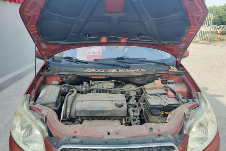 Used Chevrolet Lova 2010 1.4 MT Fengdu Version Engine Bay
