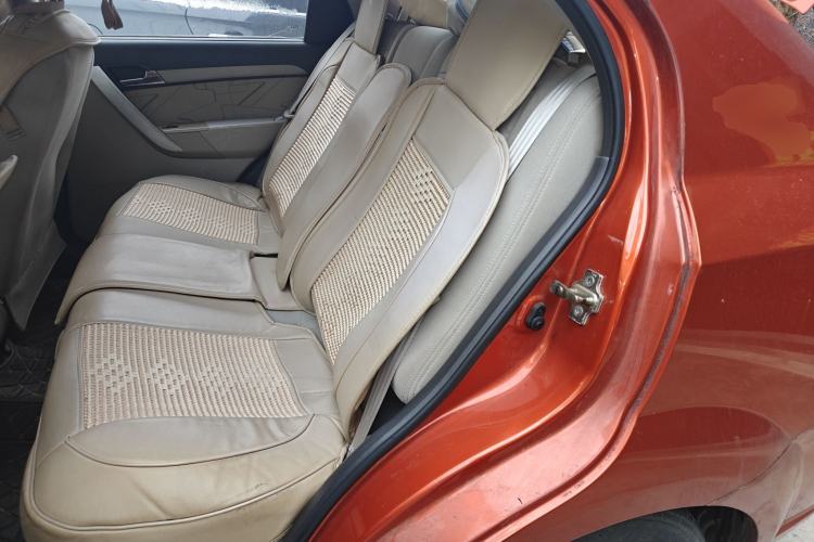 Used Chevrolet Lova 2010 1.6 AT Style Edition Left Rear Seat