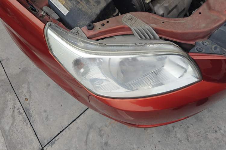 Used Chevrolet Lova 2010 1.6 AT Style Edition Right Front Headlight