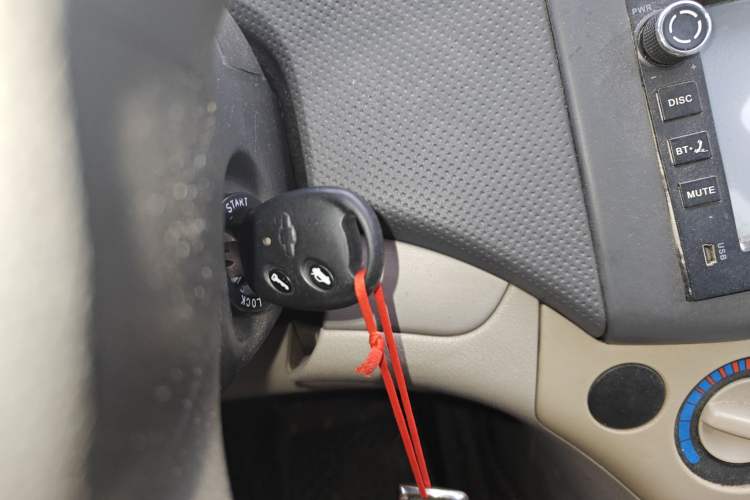 Used Chevrolet Lova 2010 1.6 AT Style Edition Vehicle Key