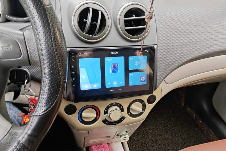 Used Chevrolet Lova 2010 1.4 MT Fengdu Version Audio And AC Panel