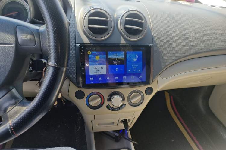 Used Chevrolet Lova 2010 1.4 MT Fengdu Version Audio And AC Panel