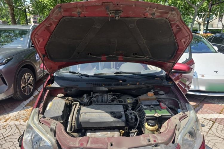 Used Chevrolet Lova 2010 1.6MT Dynamic Edition Engine Bay
