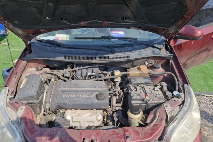 Used Chevrolet Lova 2010 1.4 MT Fengdu Version Engine Bay