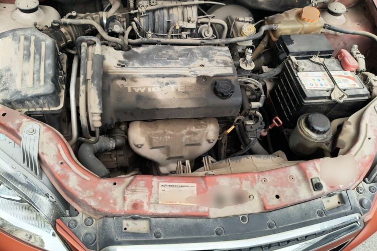 Used Chevrolet Lova 2010 1.4 AT Fashion Edition Engine Bay