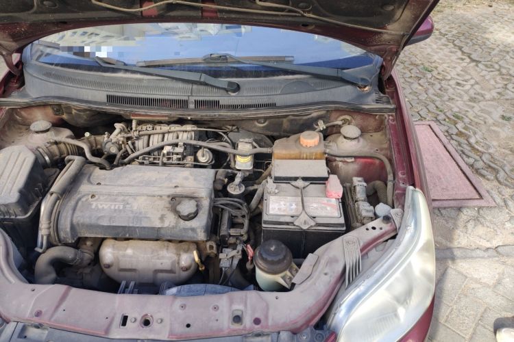 Used Chevrolet Lova 2010 1.4 AT Fashion Edition Engine Bay Left