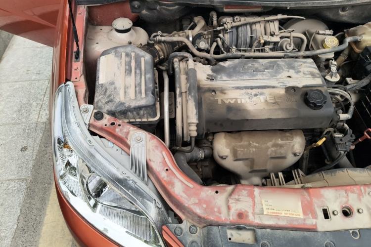 Used Chevrolet Lova 2010 1.4 AT Fashion Edition Engine Bay Right