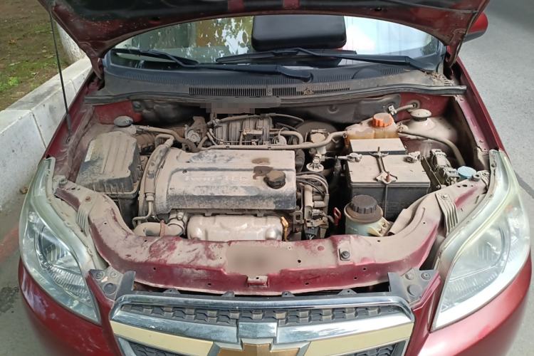 Used Chevrolet Lova 2010 1.4 AT Fashion Edition Engine Bay