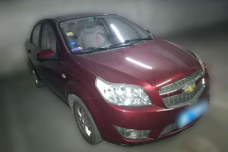Used Chevrolet Lova 2010 1.6 AT Style Edition Front Right 45 Deg