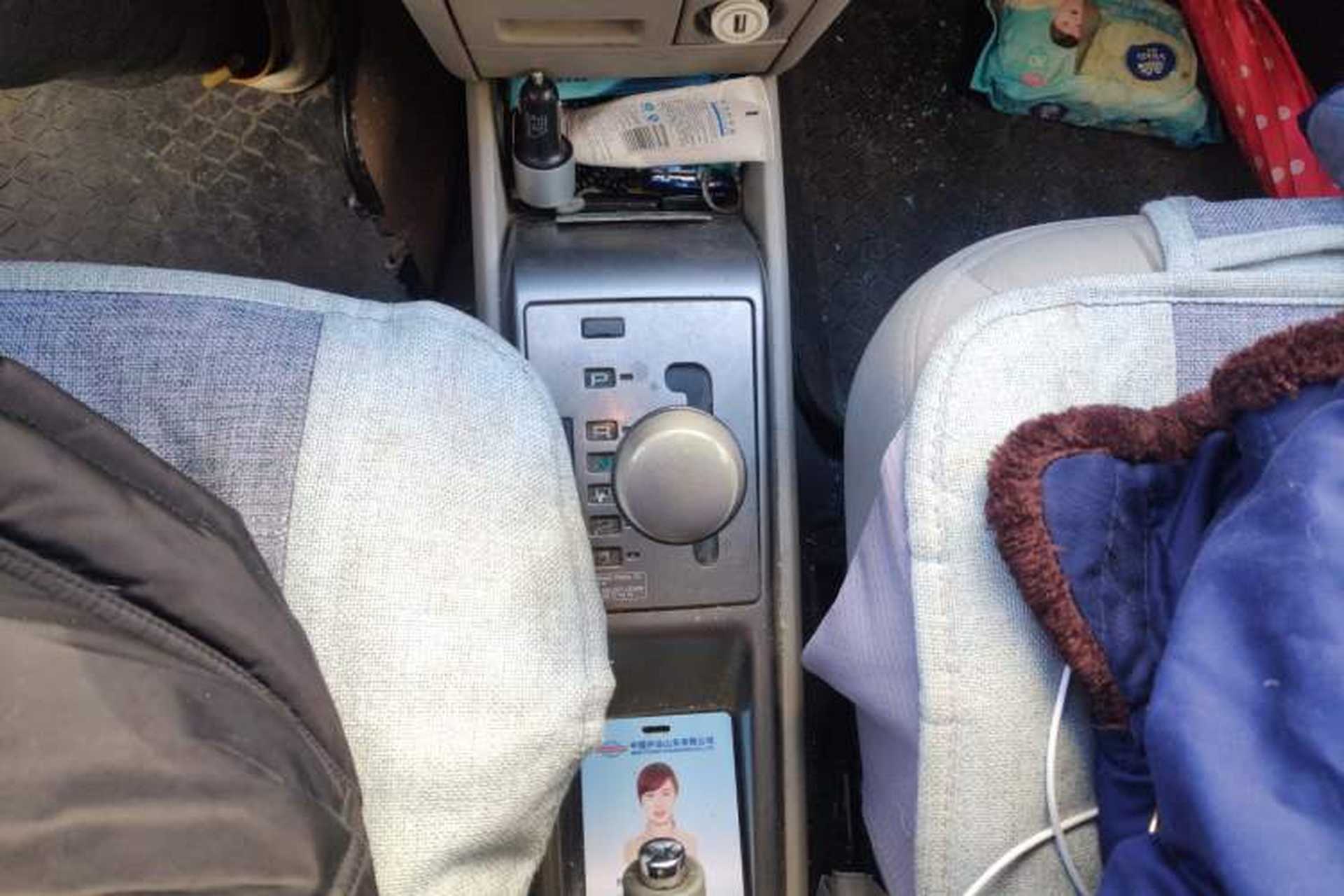 Used Chevrolet Lova 2010 1.4 AT Fashion Edition Gear Lever