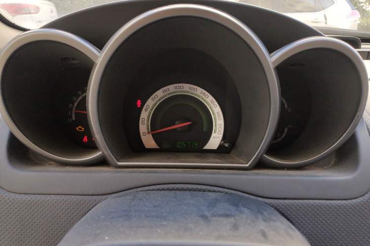 Used Chevrolet Lova 2010 1.4 AT Fashion Edition Instrument Cluster