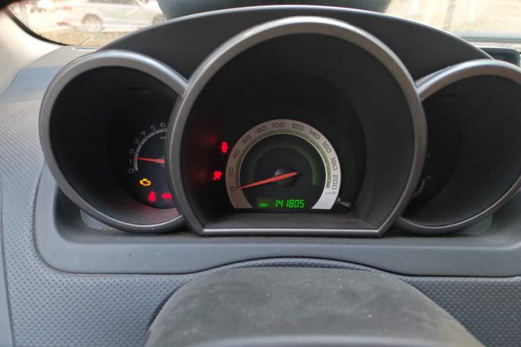 Used Chevrolet Lova 2010 1.4 MT Fengdu Version Instrument Cluster