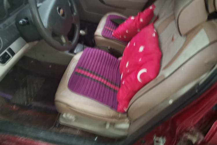 Used Chevrolet Lova 2010 1.4 AT Fashion Edition Left Front Seat