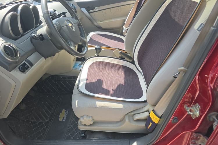 Used Chevrolet Lova 2010 1.6MT Dynamic Edition Left Front Seat