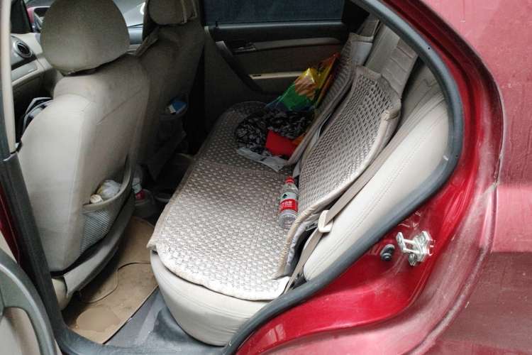 Used Chevrolet Lova 2010 1.4 AT Fashion Edition Left Rear Seat