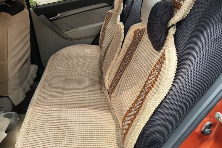 Used Chevrolet Lova 2010 1.4 AT Fashion Edition Left Rear Seat