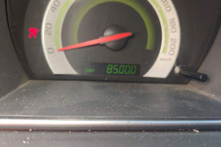 Used Chevrolet Lova 2010 1.4 MT Fengdu Version Odometer Close Up