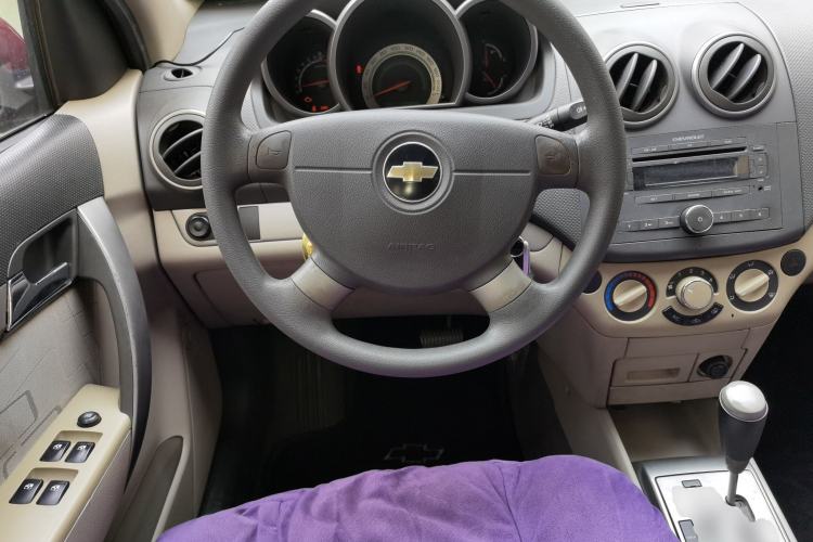 Used Chevrolet Lova 2010 1.4 AT Fashion Edition Steering Wheel