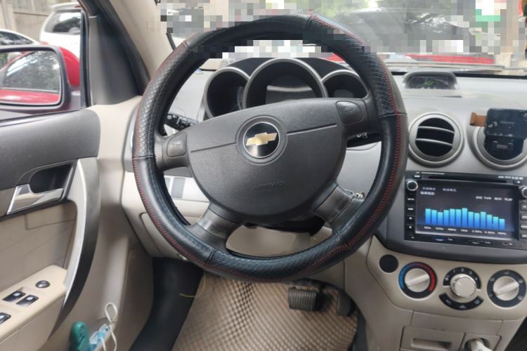 Used Chevrolet Lova 2010 1.4 AT Fashion Edition Steering Wheel