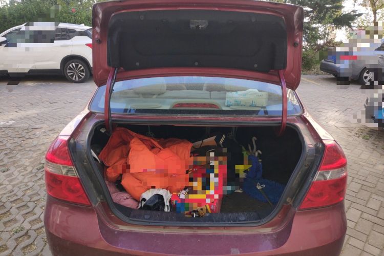 Used Chevrolet Lova 2010 1.4 AT Fashion Edition Trunk