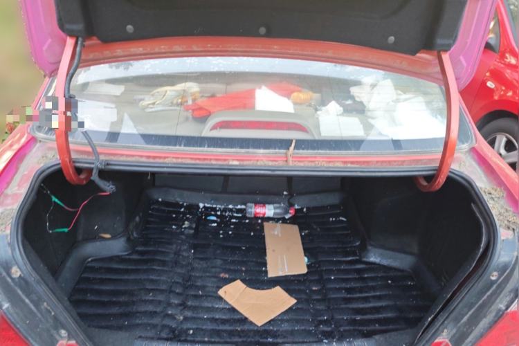 Used Chevrolet Lova 2010 1.4 MT Fengdu Version Trunk