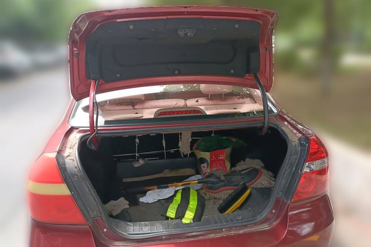 Used Chevrolet Lova 2010 1.4 AT Fashion Edition Trunk