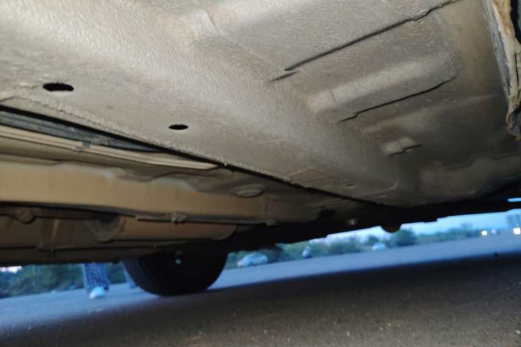 Used Chevrolet Lova 2010 1.4 MT Fengdu Version Chassis Front Right