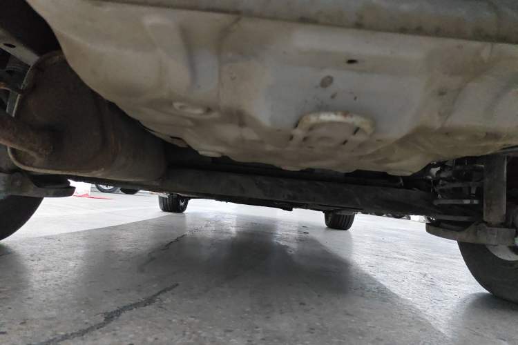 Used Chevrolet Lova 2010 1.4 AT Fashion Edition Chassis Rear