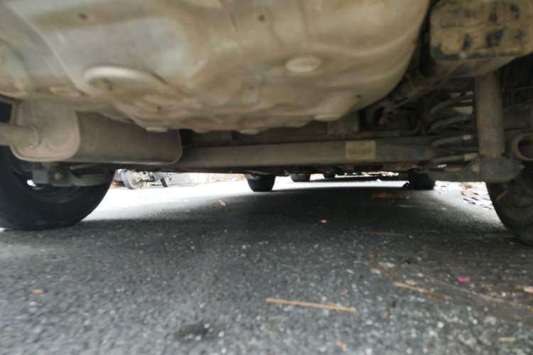 Used Chevrolet Lova 2010 1.4 MT Fengdu Version Chassis Rear