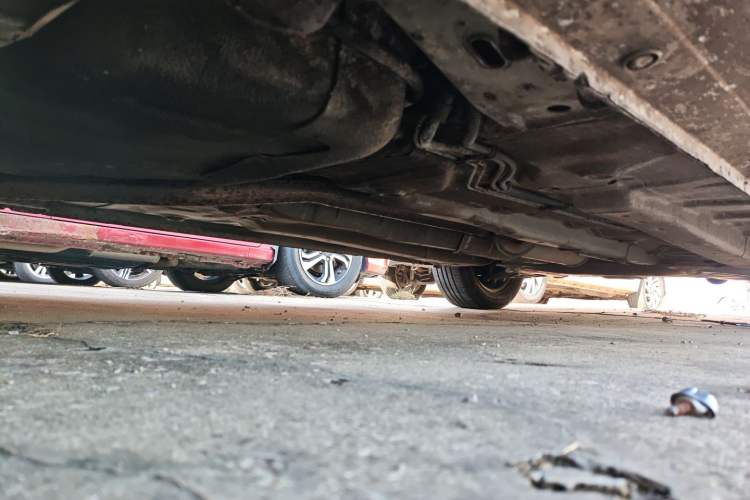 Used Chevrolet Lova 2010 1.4 AT Fashion Edition Chassis Rear Right