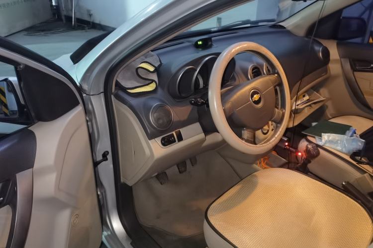 Used Chevrolet Lova 2010 1.6MT Dynamic Edition Driver Seat