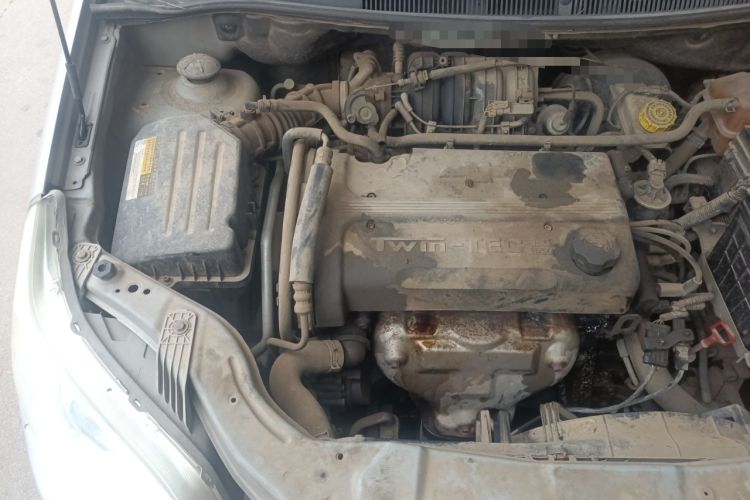 Used Chevrolet Lova 2010 1.4 MT Fengdu Version Engine Bay Right