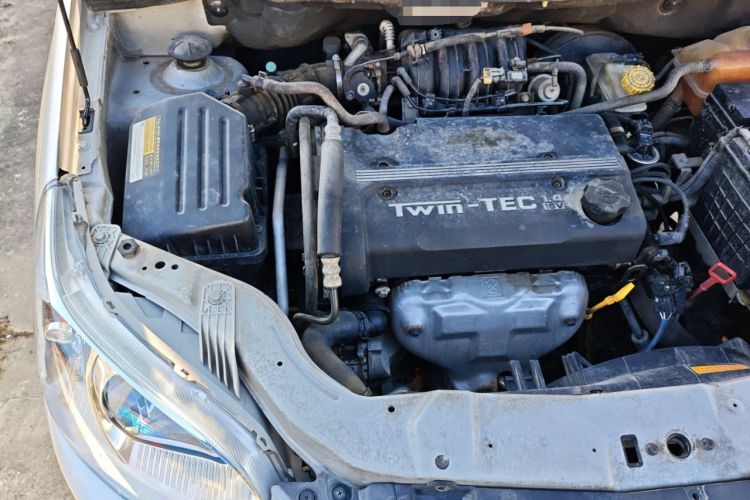 Used Chevrolet Lova 2010 1.4 AT Fashion Edition Engine Bay Right