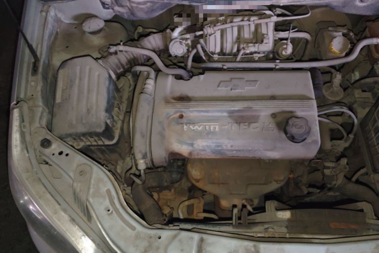 Used Chevrolet Lova 2010 1.4 MT Fengdu Version Engine Bay Right