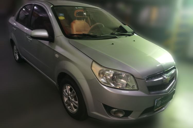 Used Chevrolet Lova 2010 1.6MT Dynamic Edition Front Right 45 Deg