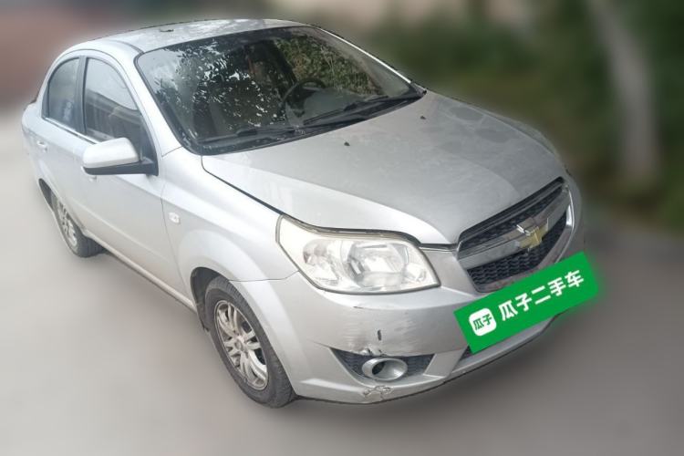 Used Chevrolet Lova 2010 1.4 MT Fengdu Version Front Right 45 Deg