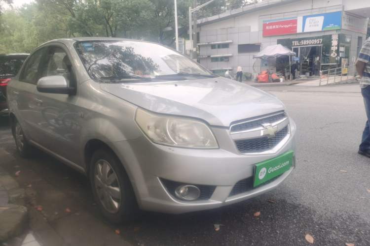 Used Chevrolet Lova 2010 1.4 AT Fashion Edition Front Right 45 Deg