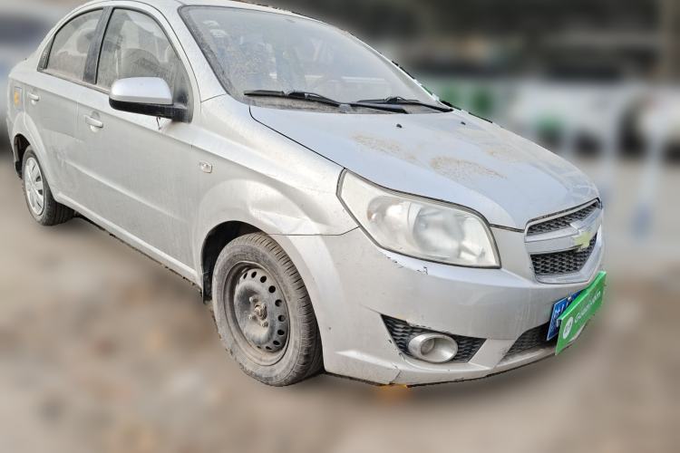 Used Chevrolet Lova 2010 1.4 MT Fengdu Version Front Right 45 Deg