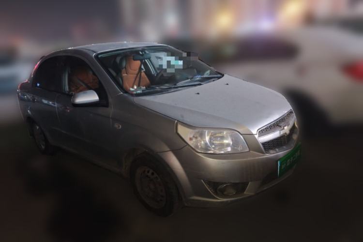 Used Chevrolet Lova 2010 1.4 MT Fengdu Version Front Right 45 Deg