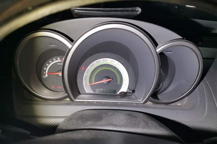 Used Chevrolet Lova 2010 1.4 MT Fengdu Version Instrument Cluster
