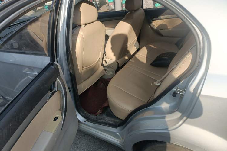 Used Chevrolet Lova 2010 1.4 MT Fengdu Version Left Rear Seat